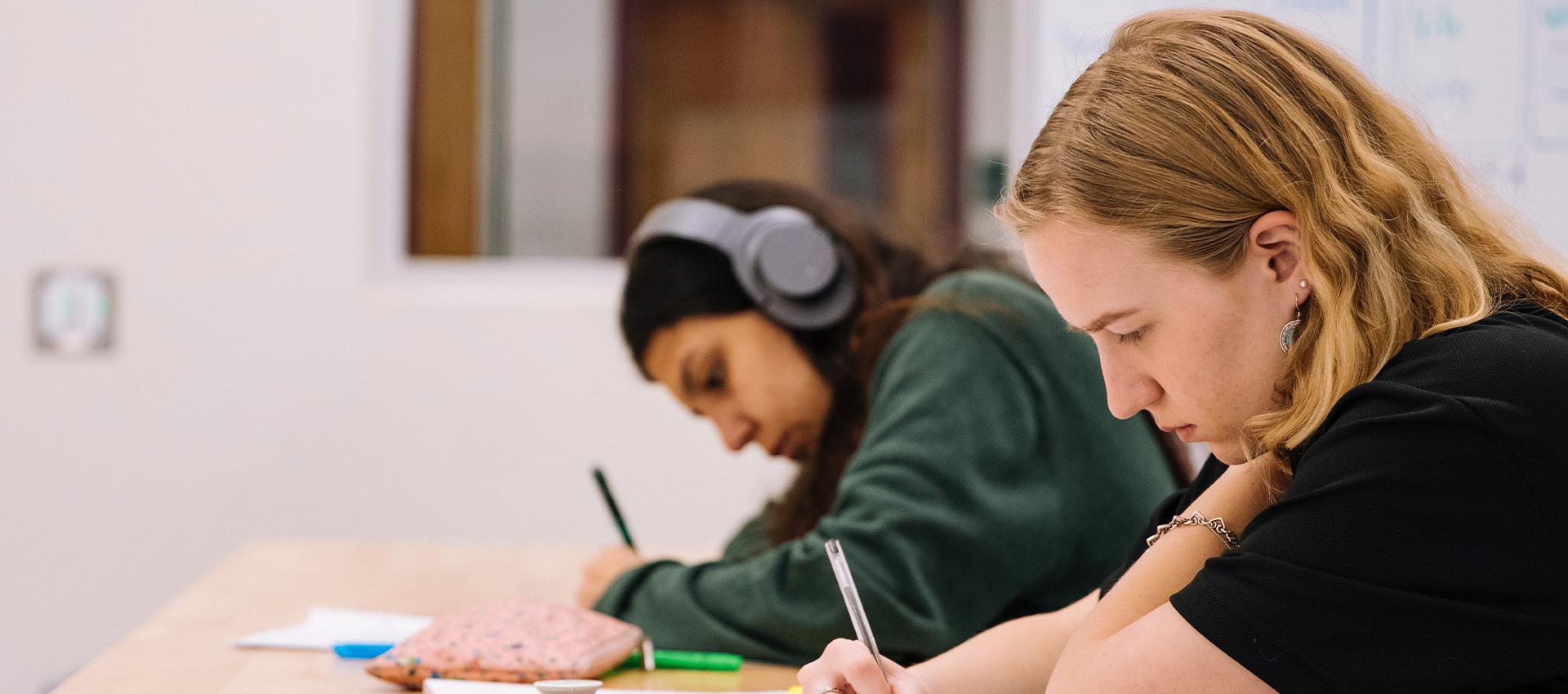 Сколько стоит собрать ребенка в первый класс